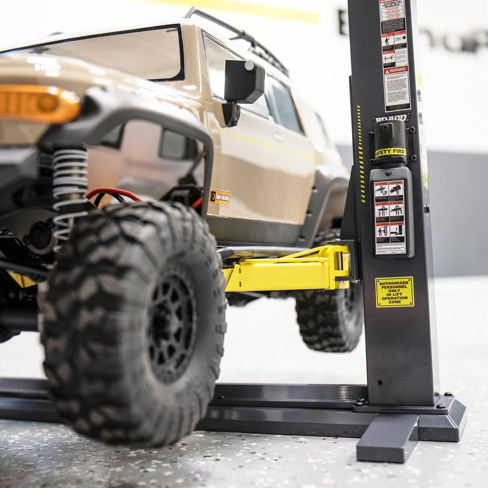 BendPak 1:10 Scale 22 lbs. Capacity Two-Post Die-Cast Car Lift 5920150