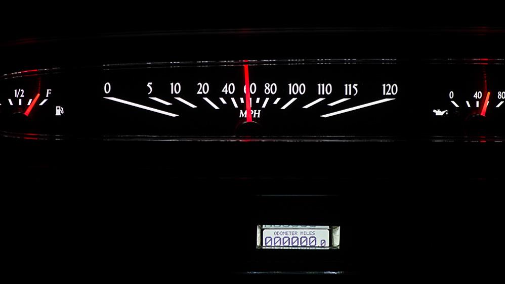 Dakota Digital VHX Series Direct-Fit Analog Gauge Systems VHX-61F-GAL-S-W